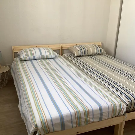 Type 2 Rue Alsace Lorraine 10mn * La Rochelle (Charente-Maritime)