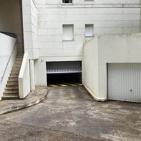 Type 2 Rue Alsace Lorraine 10mn * La Rochelle (Charente-Maritime)