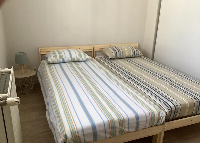 Type 2 Rue Alsace Lorraine 10mn * La Rochelle (Charente-Maritime)